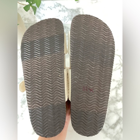 Sold out - Picture 5 of 7